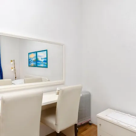 Family Ina Apartamento