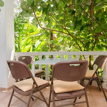 Apartament Family Ina