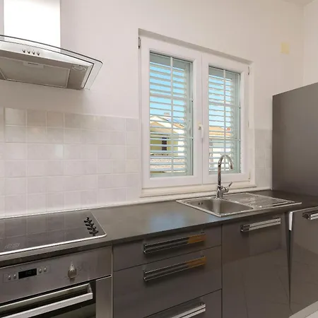 Apartament Family Ina